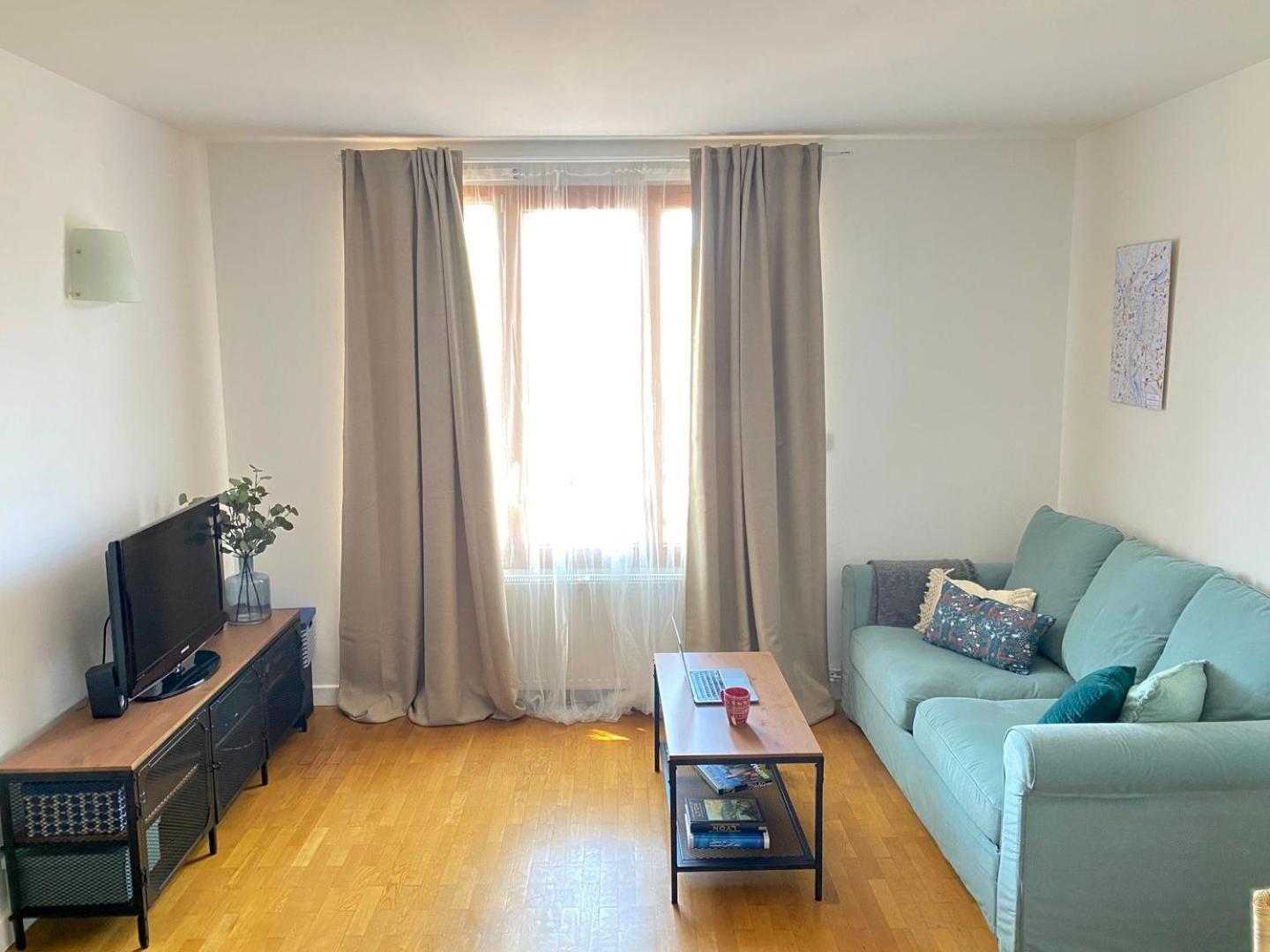 Spacious 1Br | Near City Center & Baby-Friendly! Apartment Lyon Exterior photo